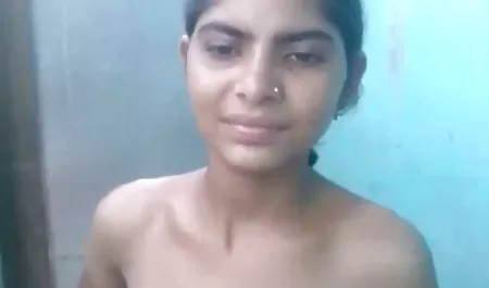 سوسكا به جسد پا علاقه کس کیر متحرک دارد